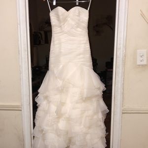 Klienfeld Dennis Basso designed Wedding dress